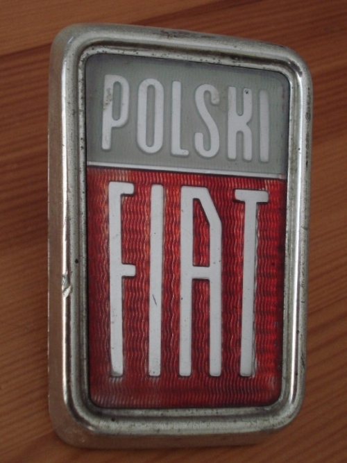 Przednie emblematy Polskiego Fiata 125p Fiat 125p Fiat 125p